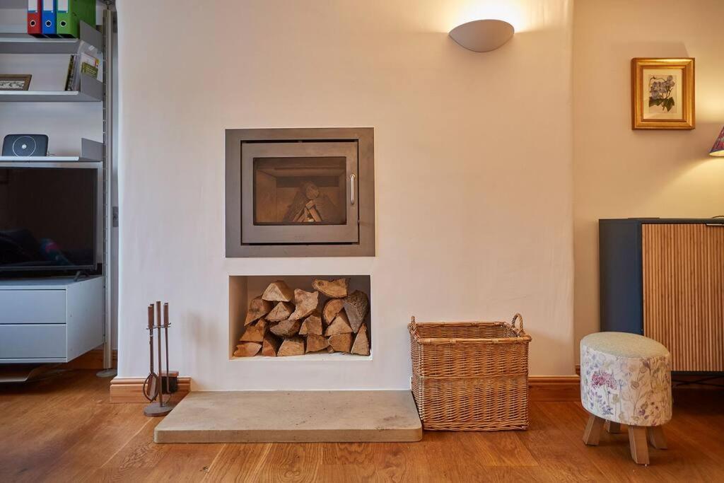 Stunning 3 Bed Yorkshire Dales Cottage Аплтривик Экстерьер фото