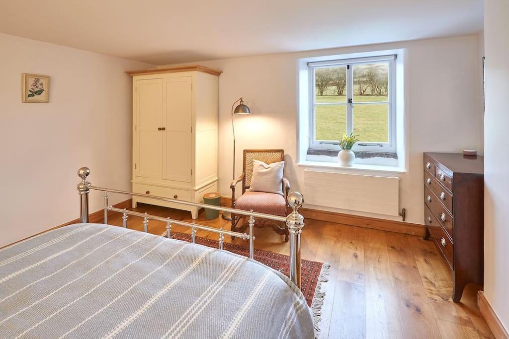 Stunning 3 Bed Yorkshire Dales Cottage Аплтривик Экстерьер фото
