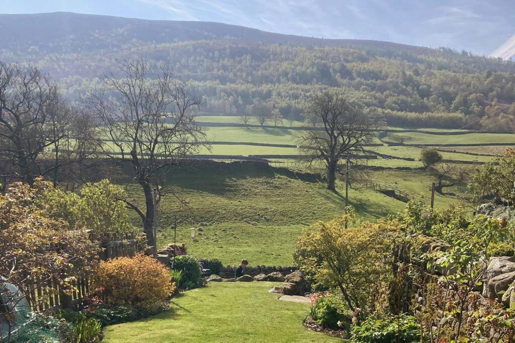 Stunning 3 Bed Yorkshire Dales Cottage Аплтривик Экстерьер фото