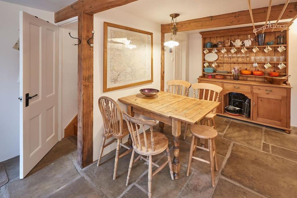 Stunning 3 Bed Yorkshire Dales Cottage Аплтривик Экстерьер фото